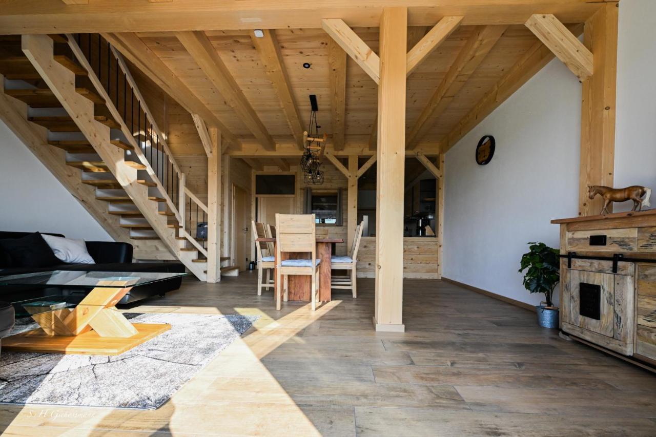 Holzwies Chalets Unterneukirchen Esterno foto