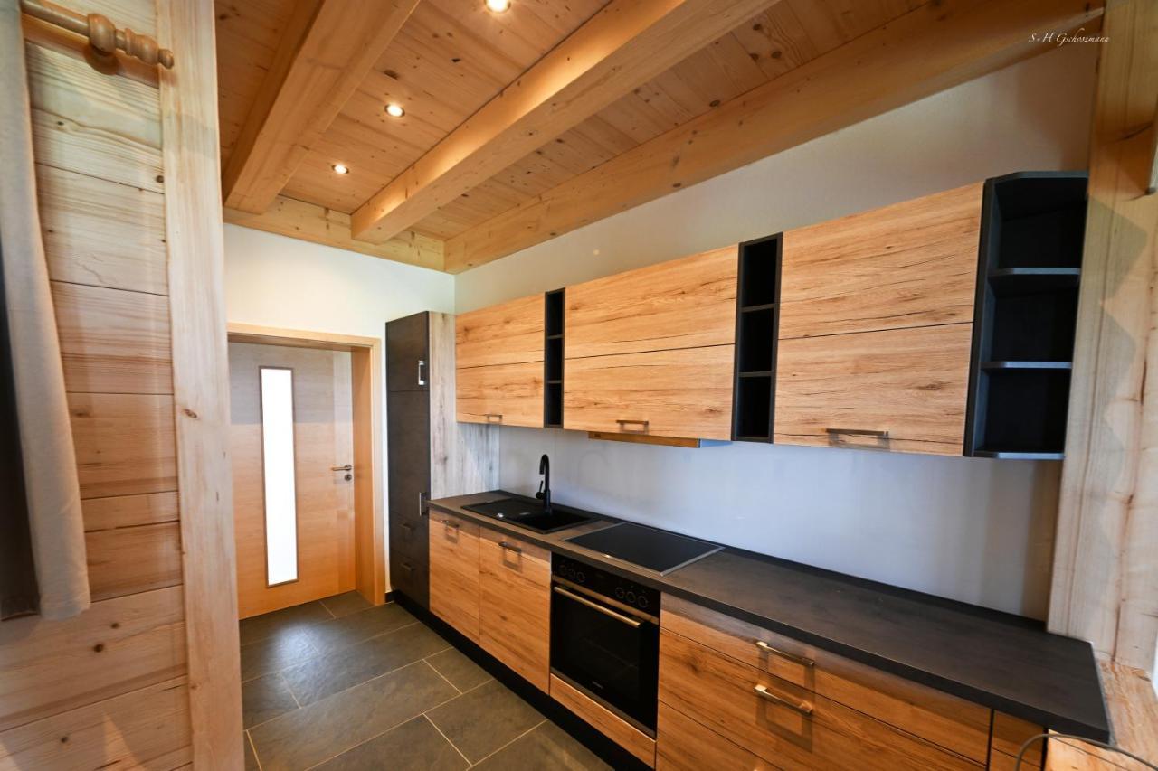 Holzwies Chalets Unterneukirchen Esterno foto